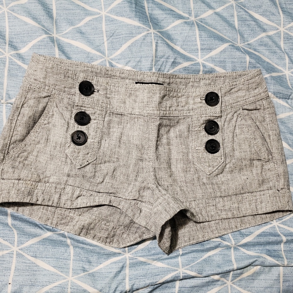 Express shorts, grey size 0.